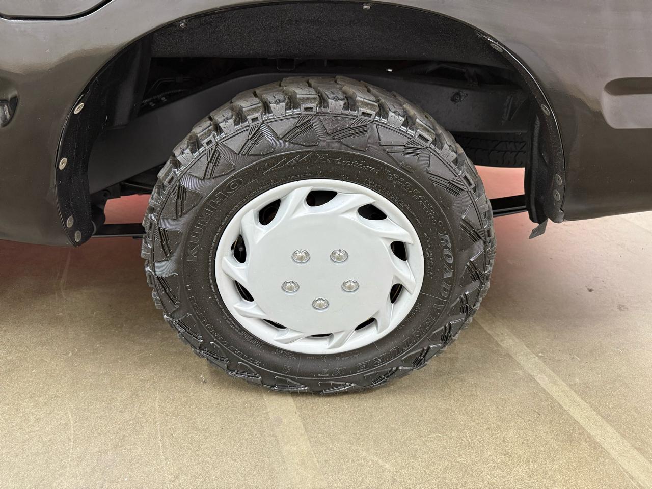 Toyota Tacoma Xtracab 2.4L I4 Auto 1996