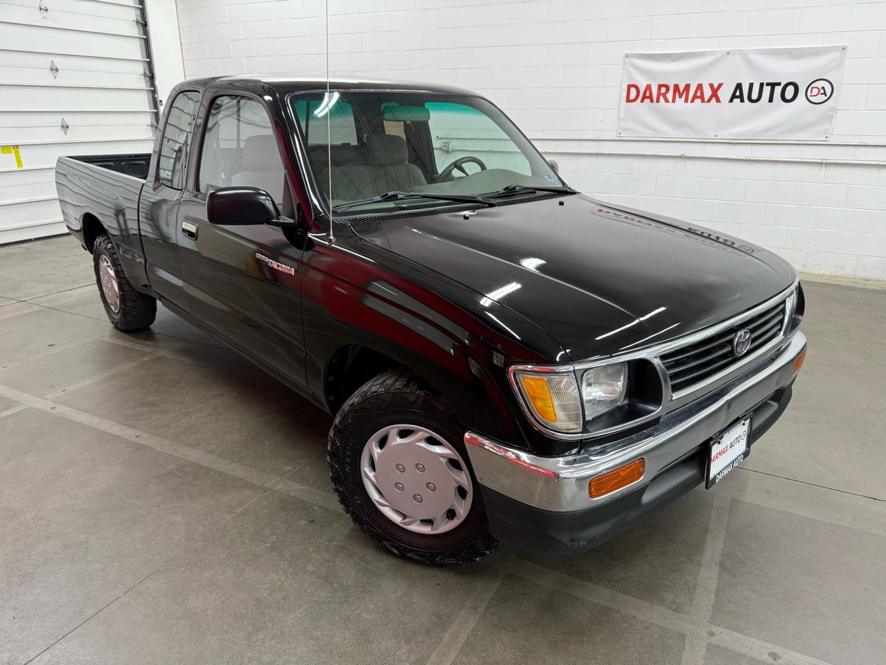 Toyota Tacoma Xtracab 2.4L I4 Auto 1996