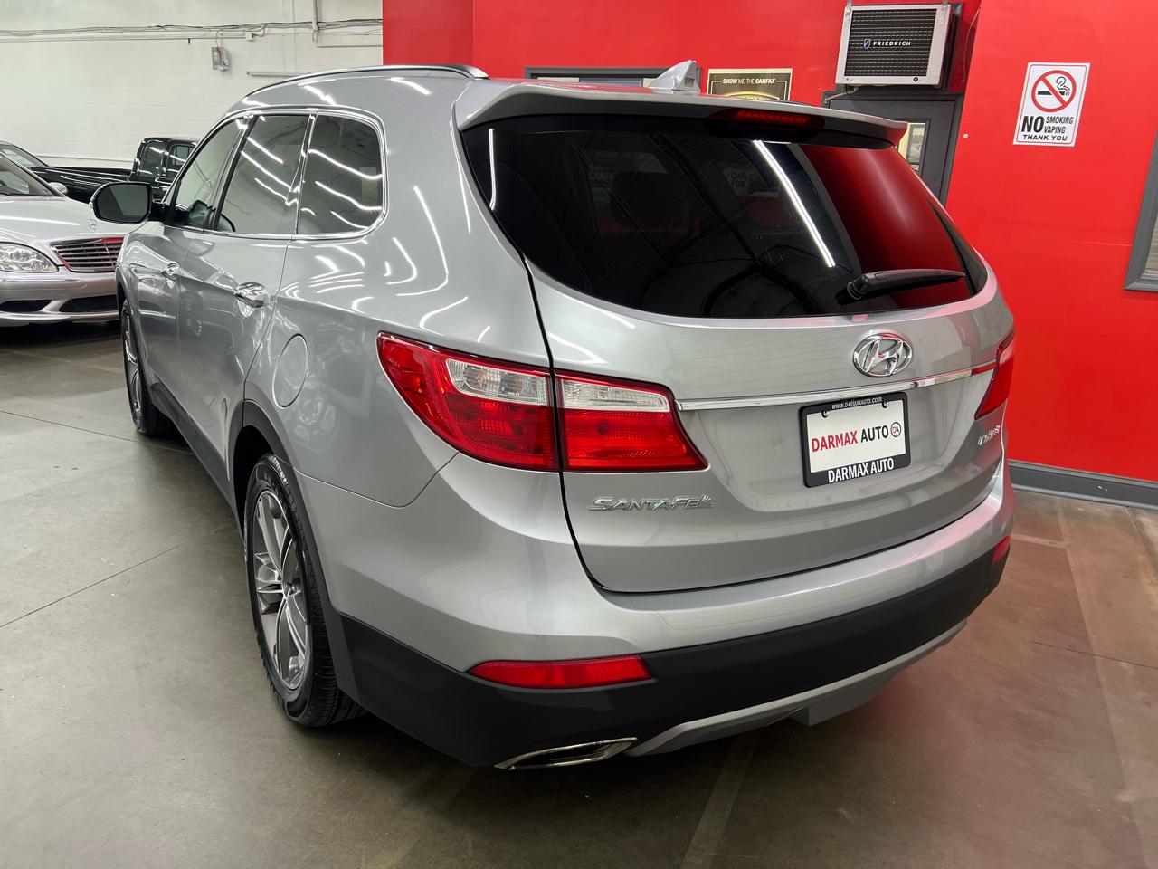 Hyundai Santa Fe Limited FWD 2013