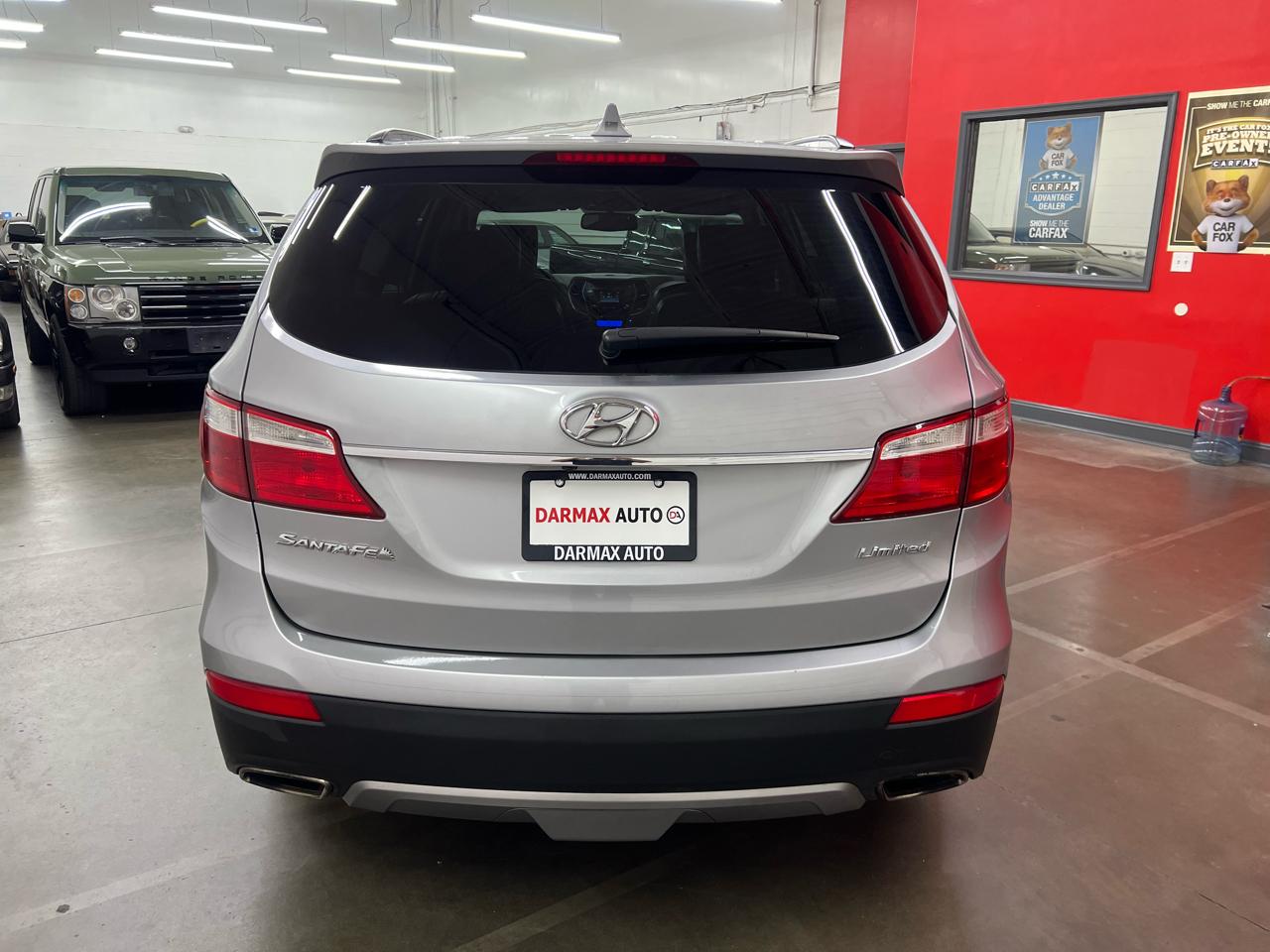 Hyundai Santa Fe Limited FWD 2013