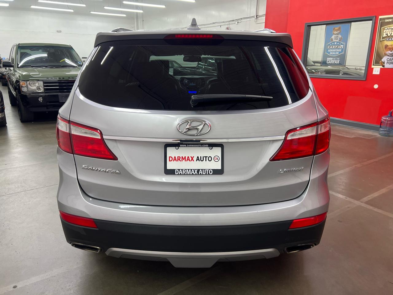 Hyundai Santa Fe Limited FWD 2013