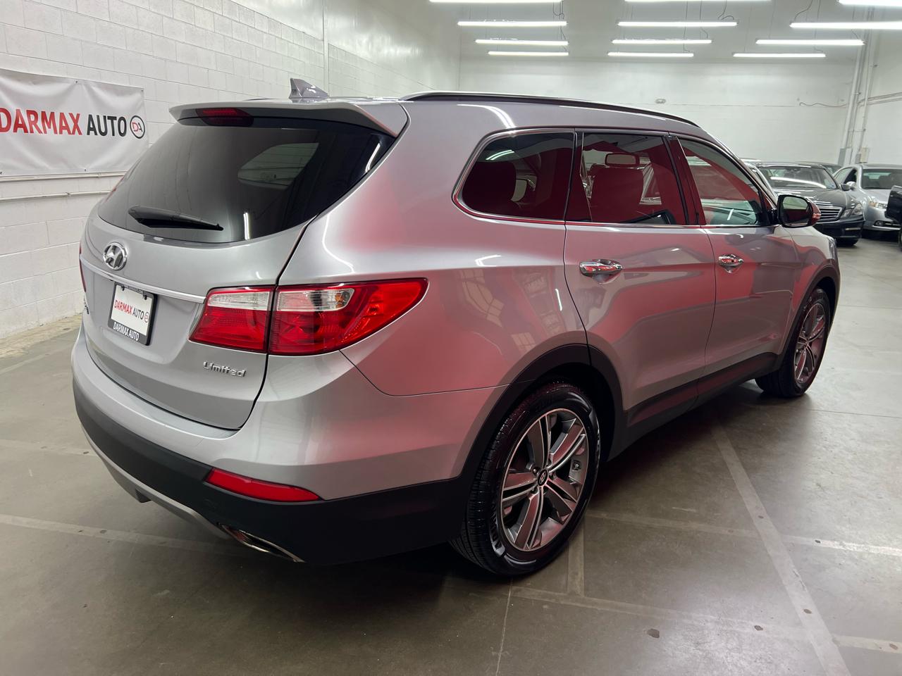 Hyundai Santa Fe Limited FWD 2013