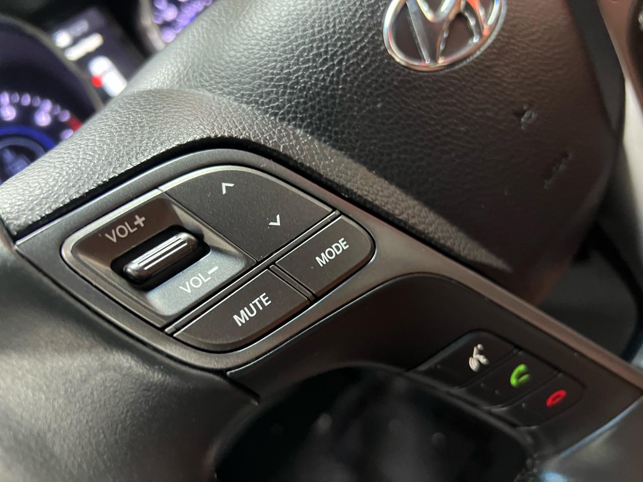 Hyundai Santa Fe Limited FWD 2013