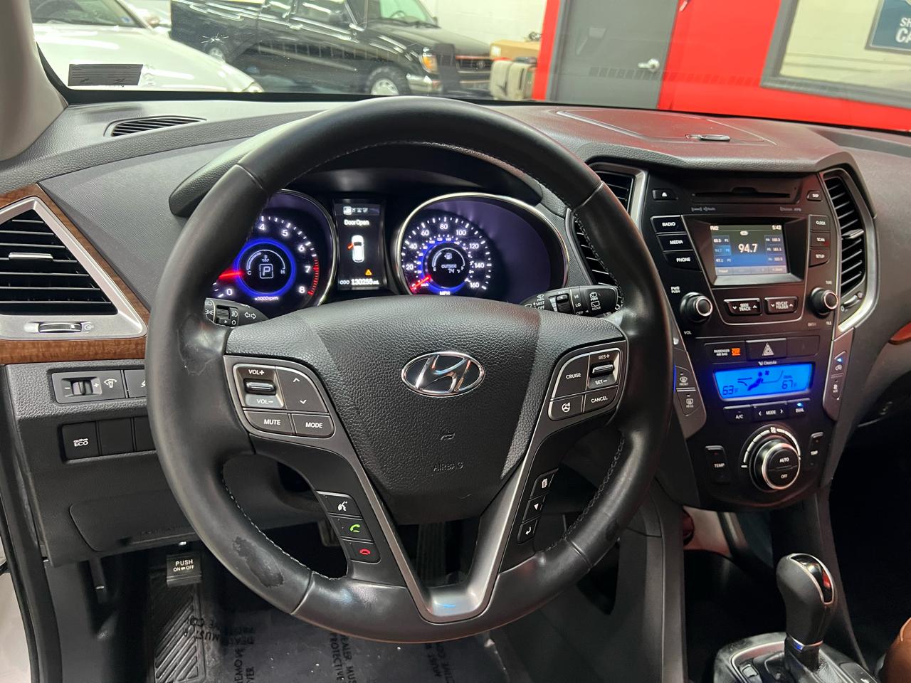 Hyundai Santa Fe Limited FWD 2013