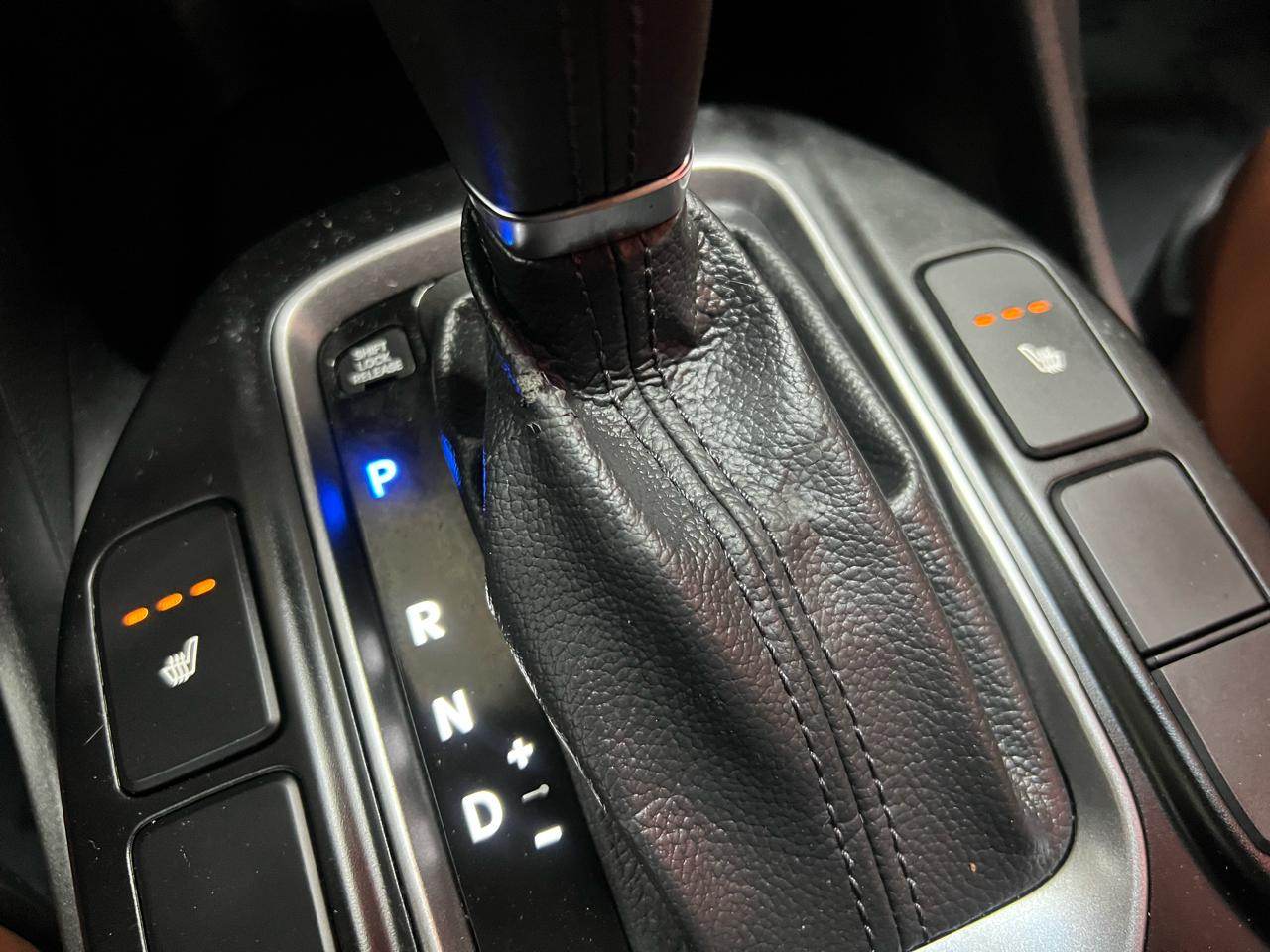 Hyundai Santa Fe Limited FWD 2013