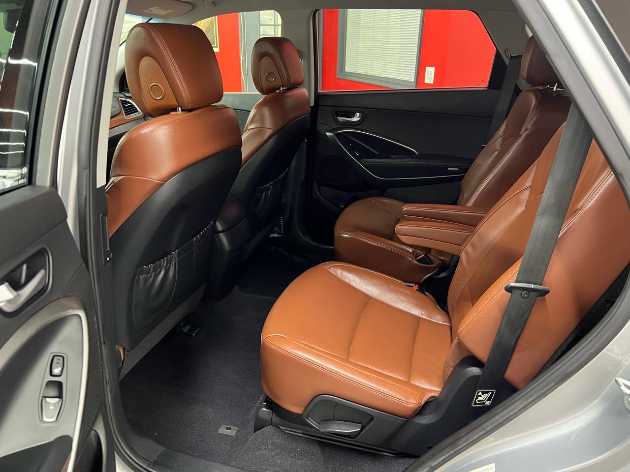 Hyundai Santa Fe Limited FWD 2013