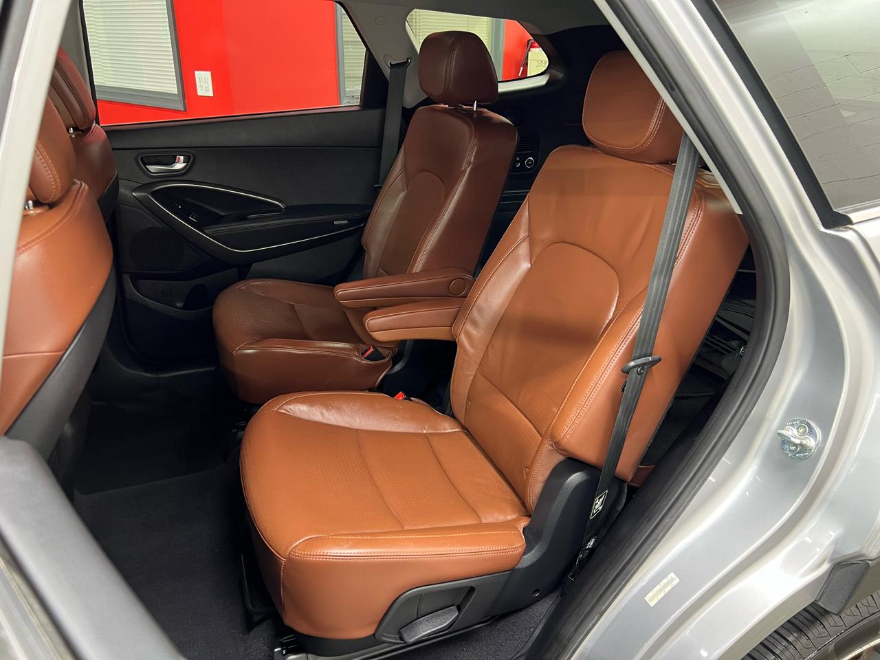 Hyundai Santa Fe Limited FWD 2013
