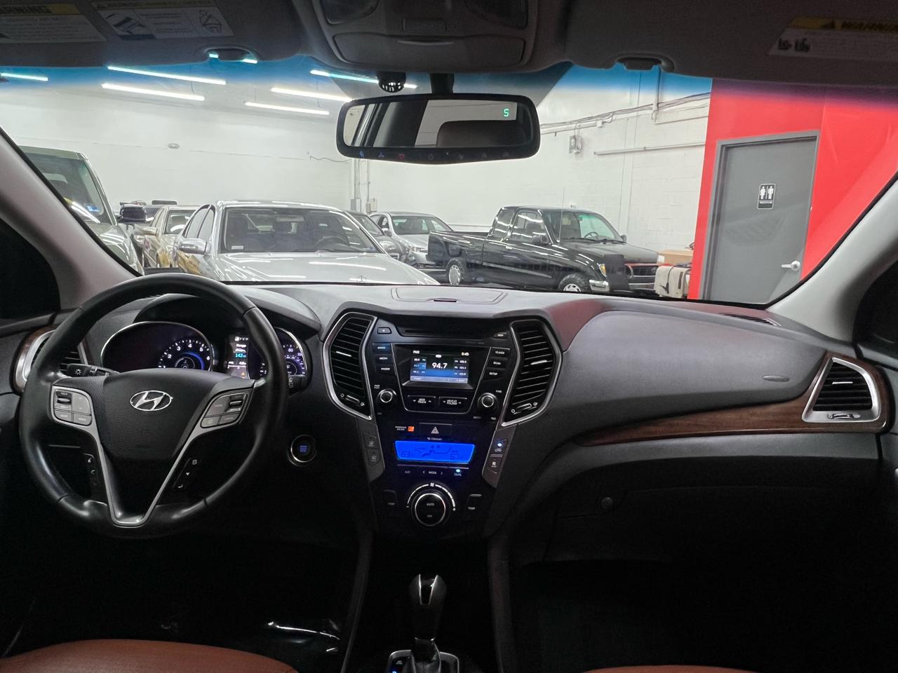 Hyundai Santa Fe Limited FWD 2013