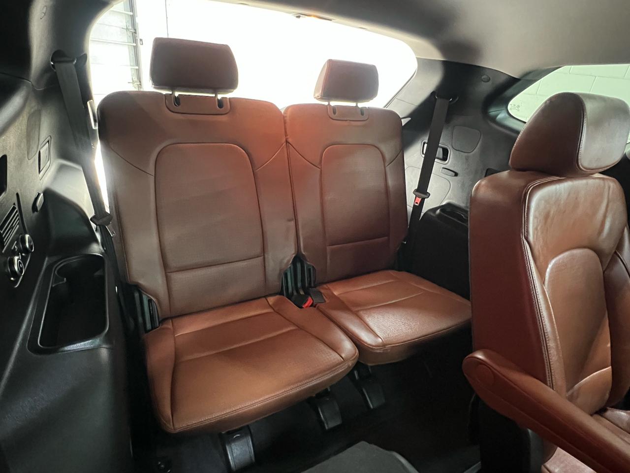 Hyundai Santa Fe Limited FWD 2013