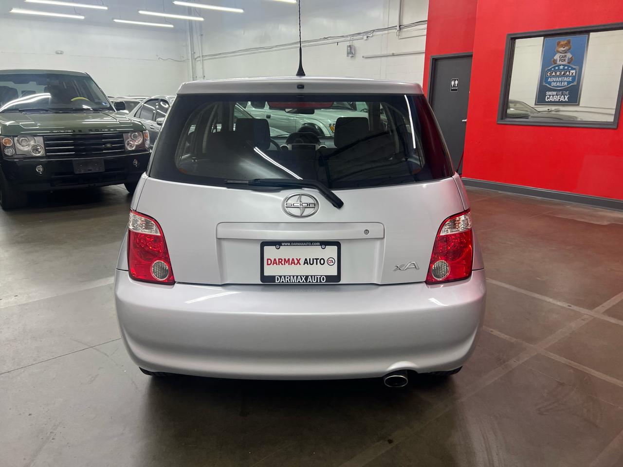 Scion xA Hatchback 2006