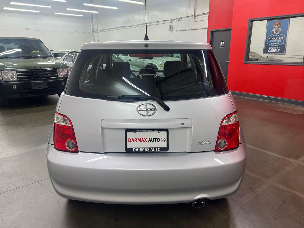 Scion xA Hatchback 2006