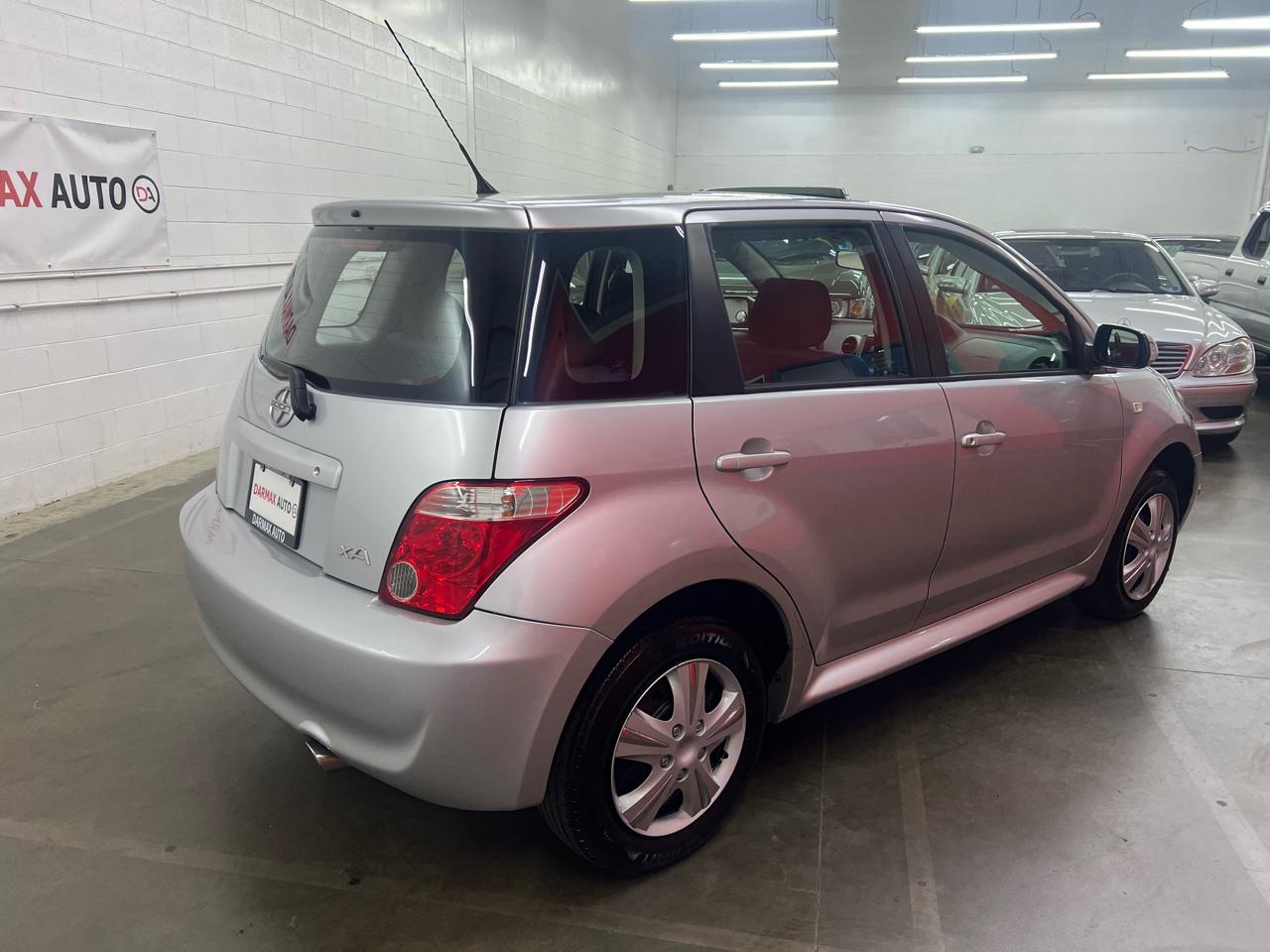 Scion xA Hatchback 2006
