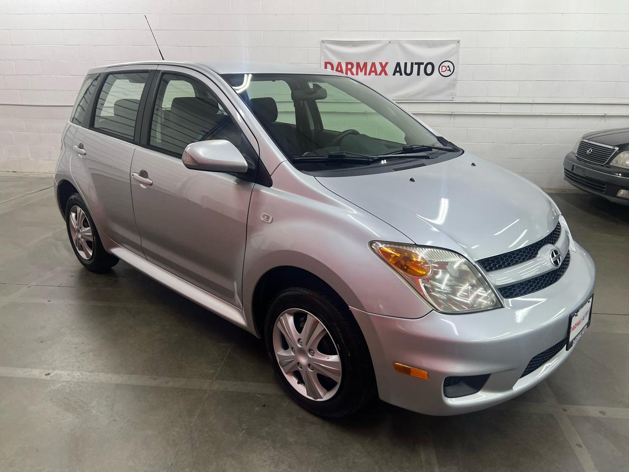 Scion xA Hatchback 2006