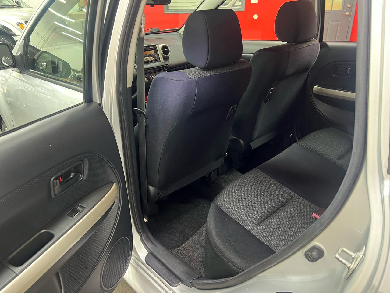 Scion xA Hatchback 2006
