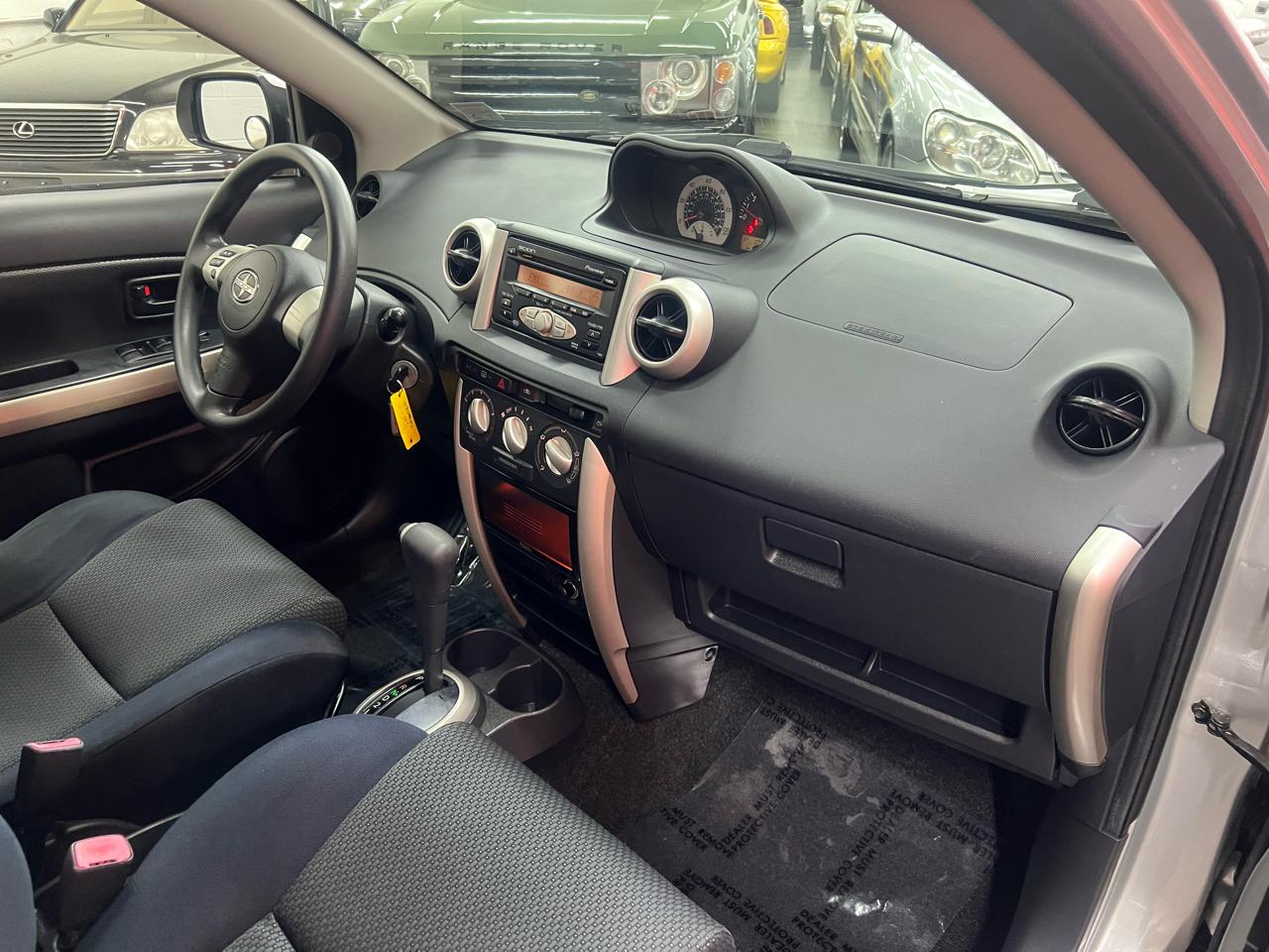 Scion xA Hatchback 2006