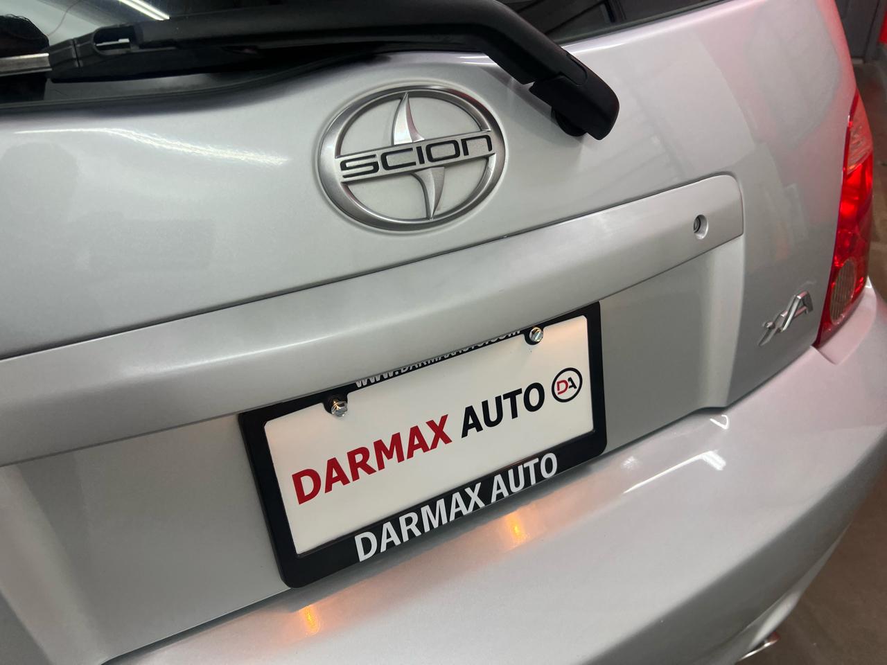 Scion xA Hatchback 2006