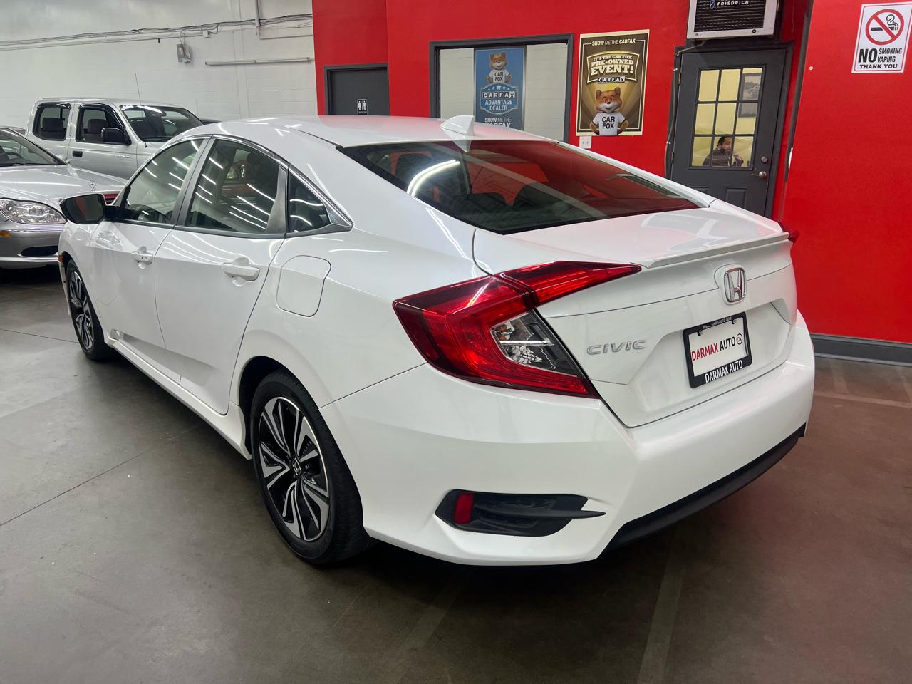 Honda Civic EX-T Sedan CVT 2018