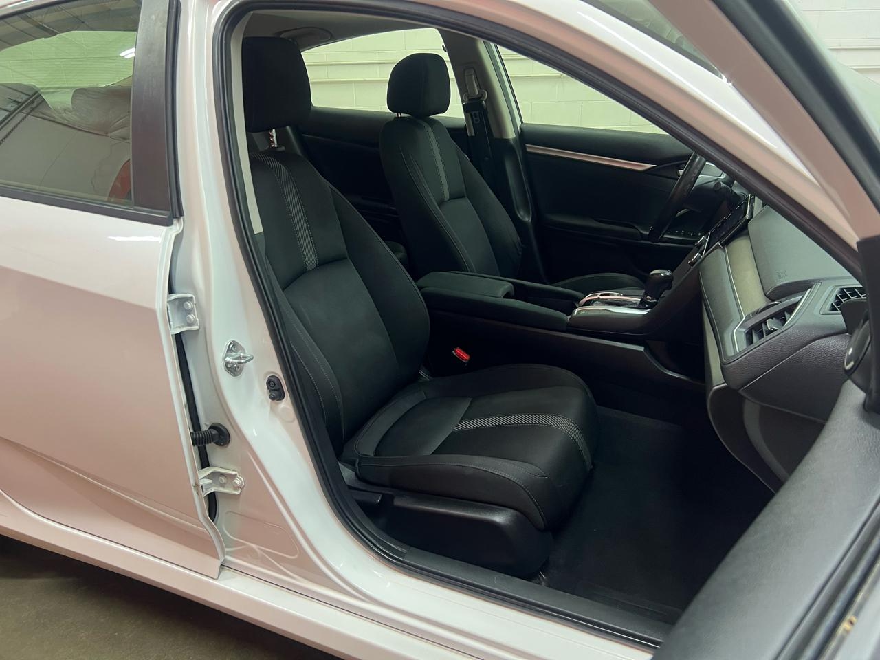 Honda Civic EX-T Sedan CVT 2018