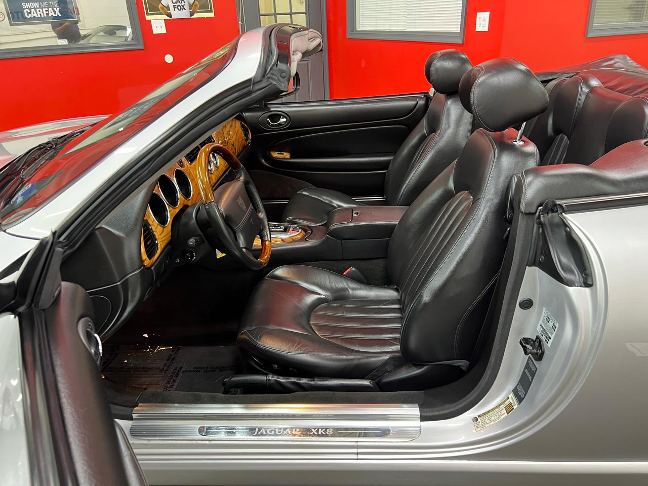 Jaguar XK-Series XK8 Convertible 2006