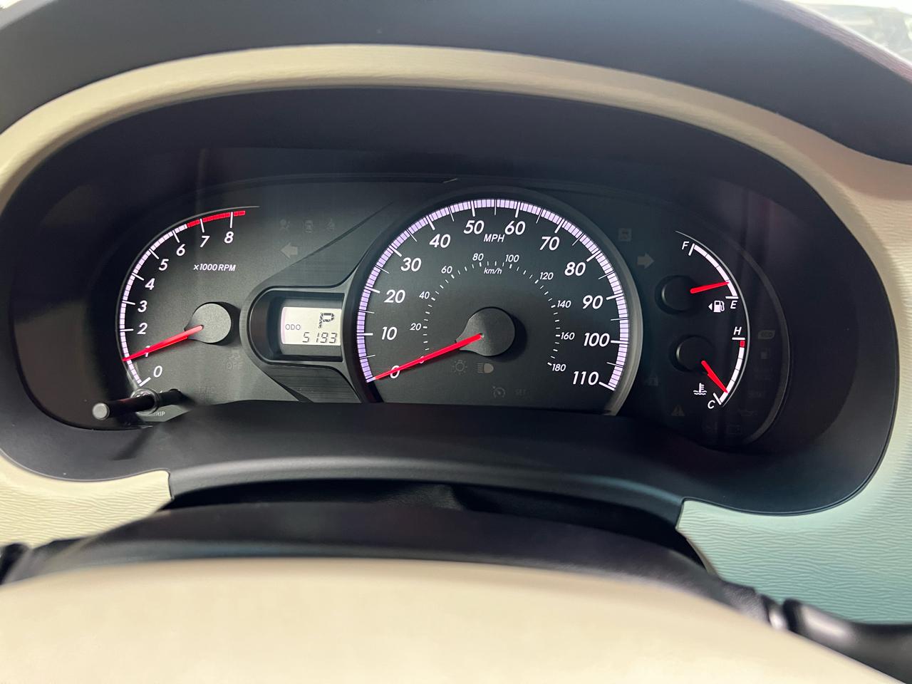 Toyota Sienna  2012