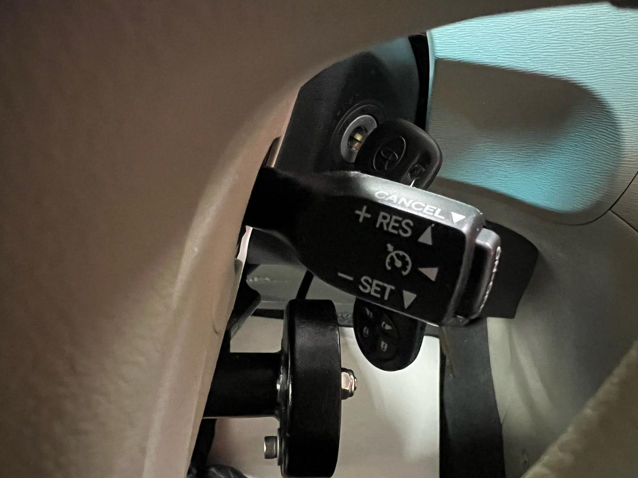 Toyota Sienna  2012