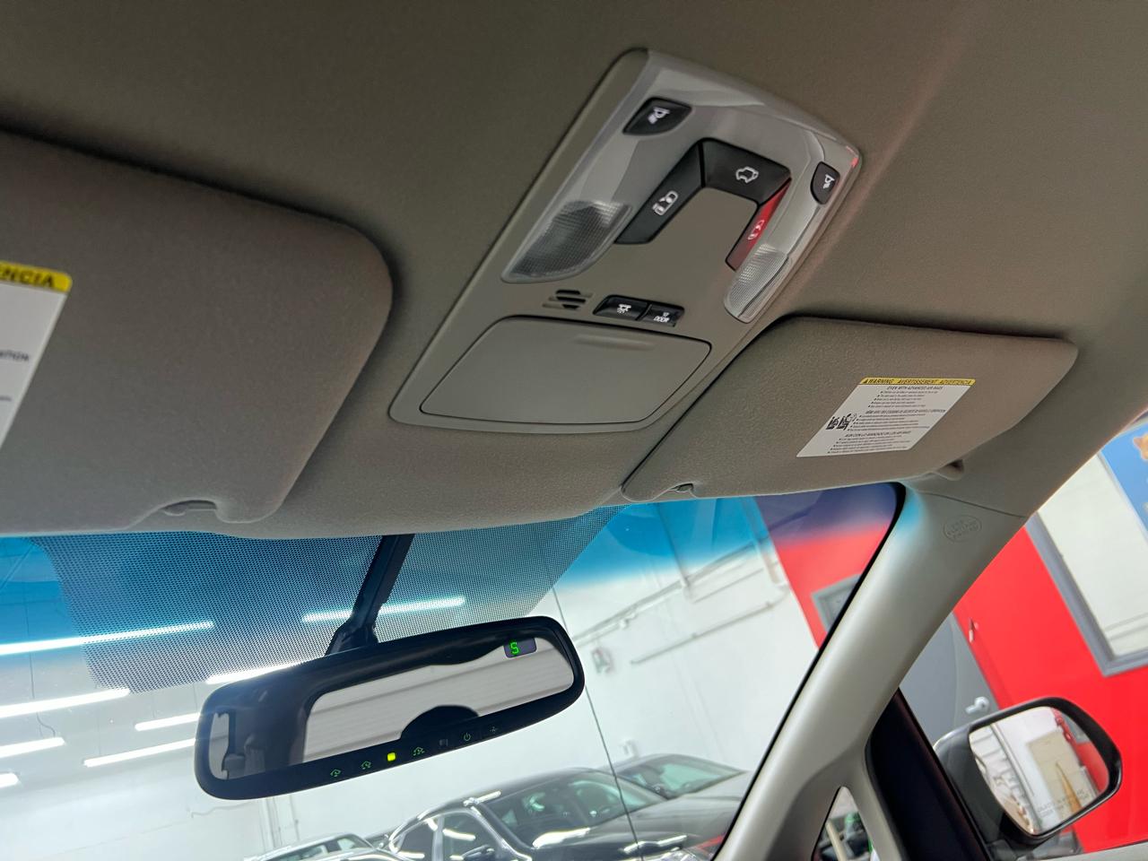 Toyota Sienna  2012