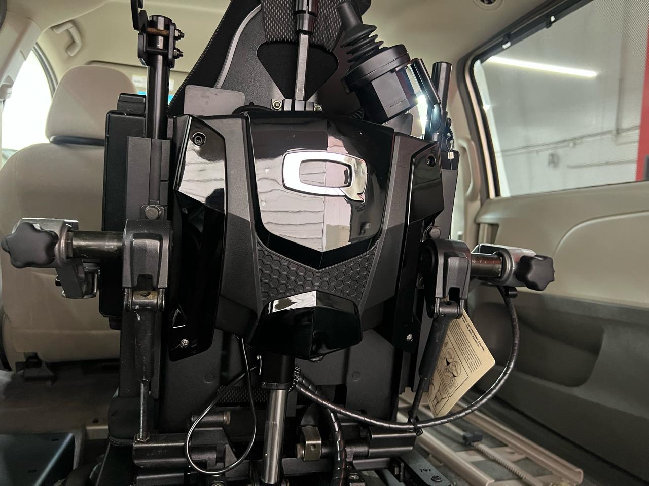 Toyota Sienna  2012