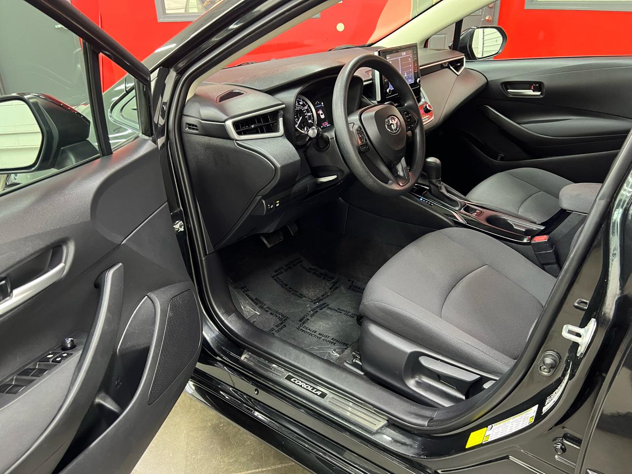 Toyota Corolla LE 2020