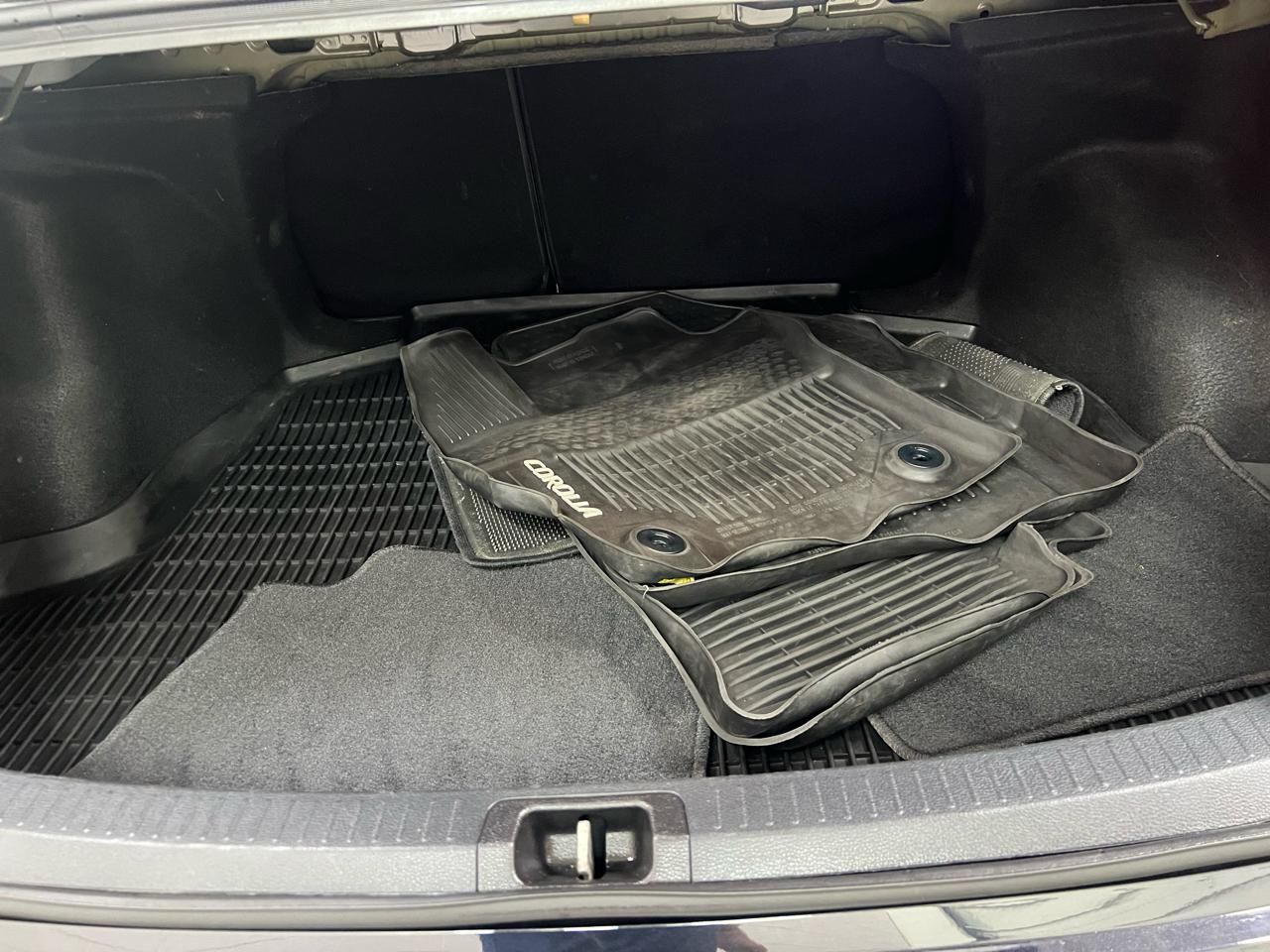 Toyota Corolla LE 2020