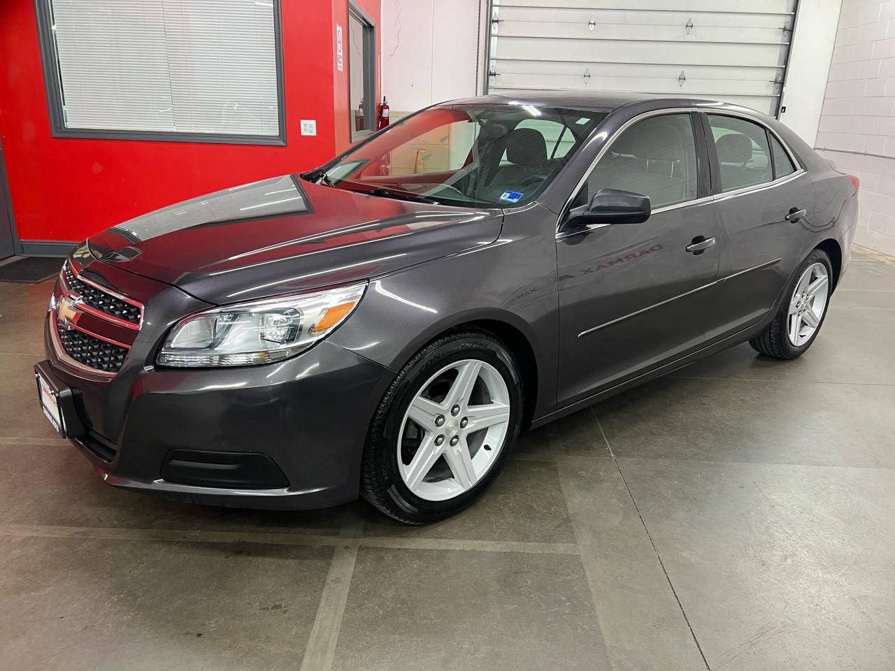 Chevrolet Malibu LS 2013