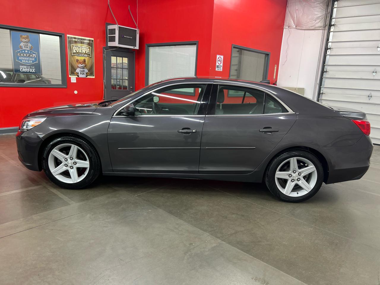 Chevrolet Malibu LS 2013