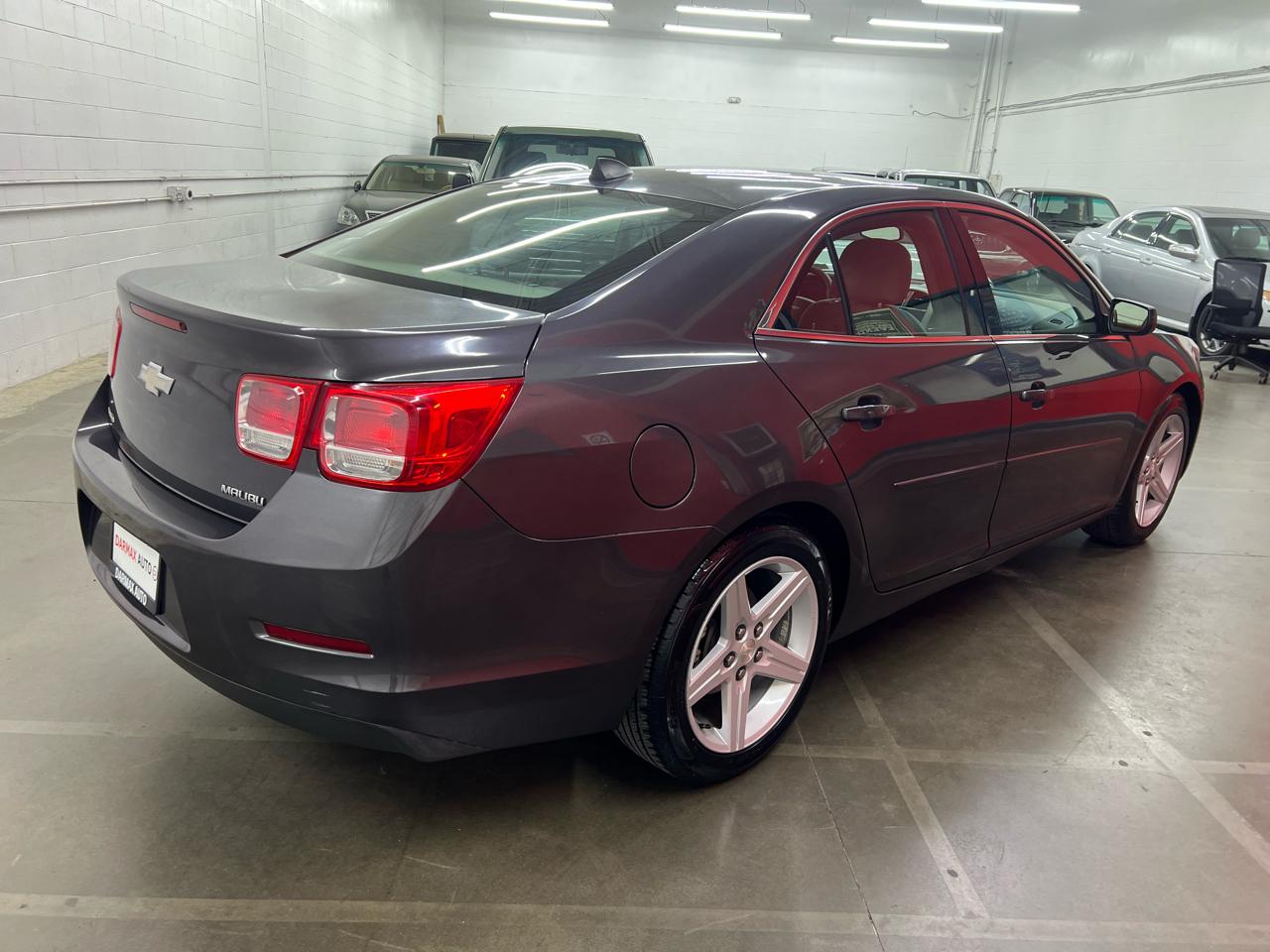 Chevrolet Malibu LS 2013