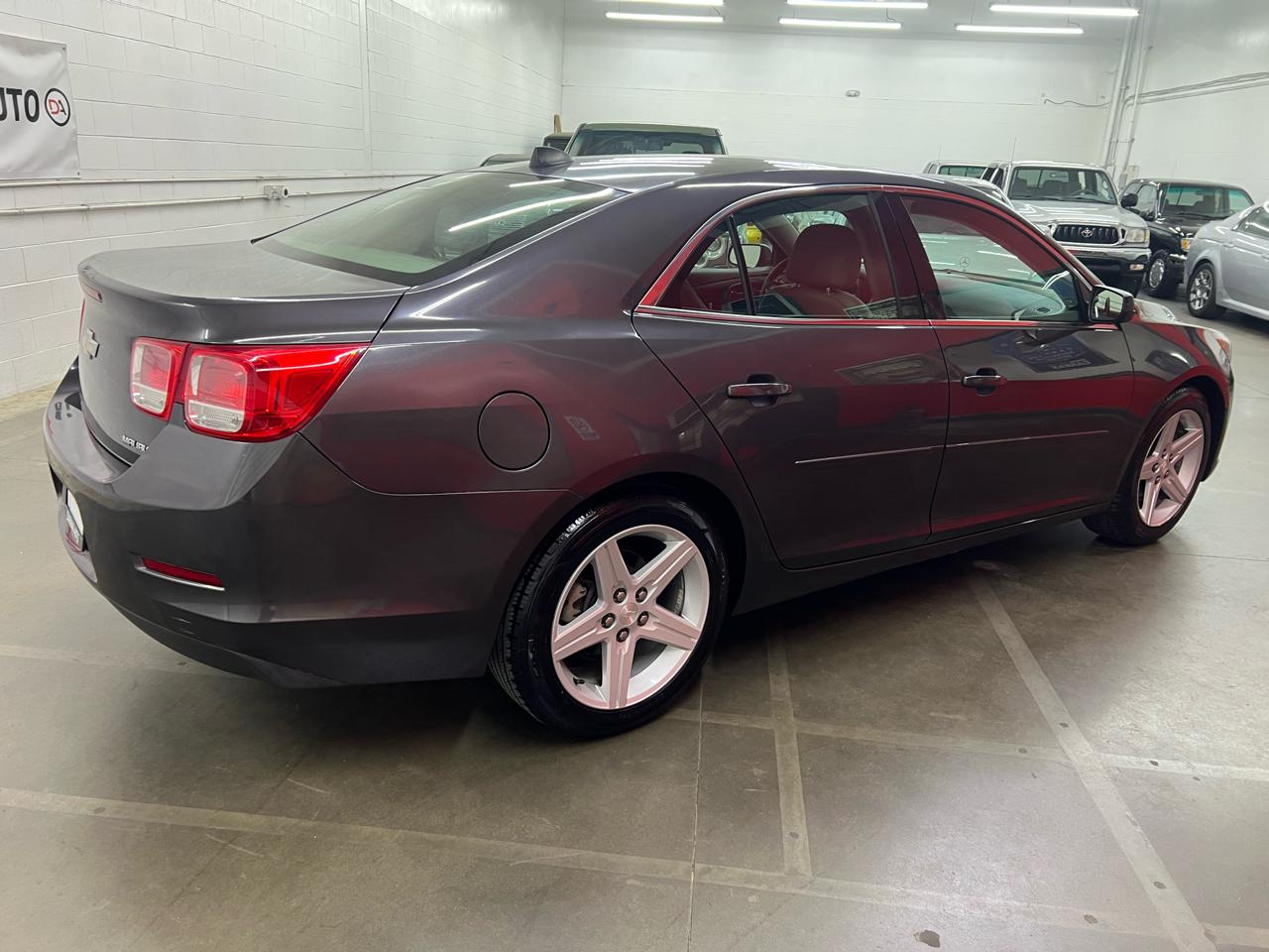 Chevrolet Malibu LS 2013