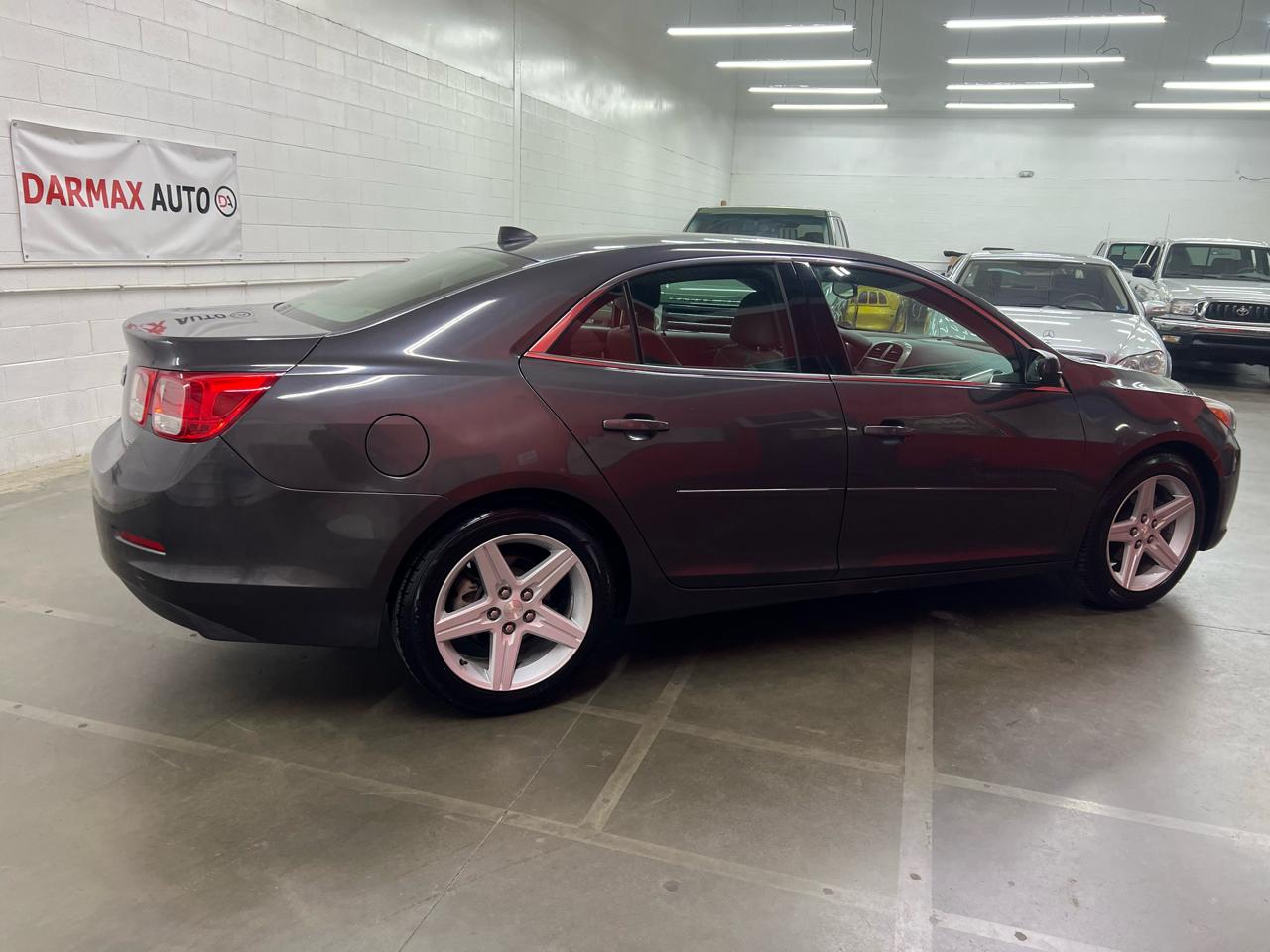 Chevrolet Malibu LS 2013