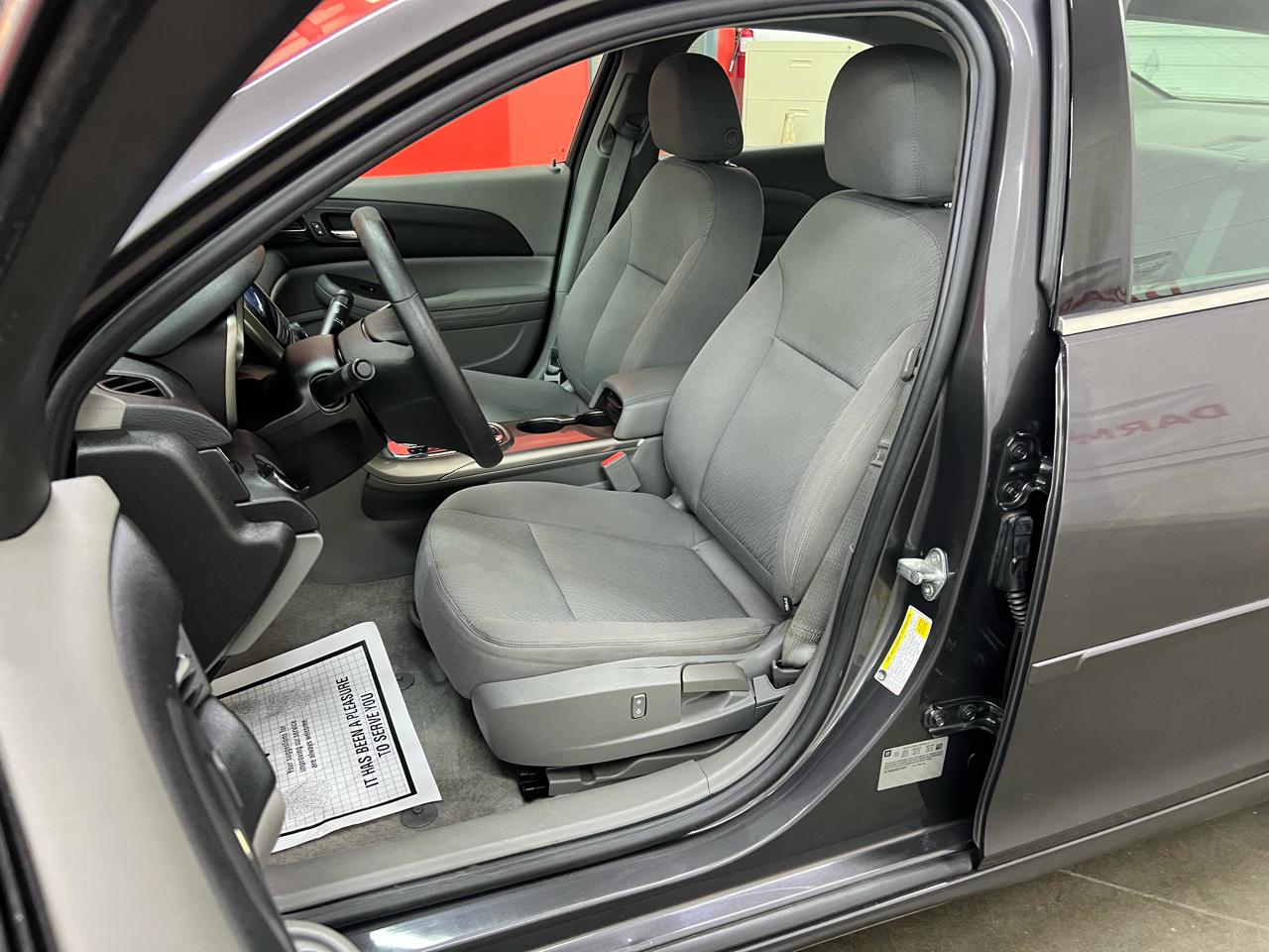 Chevrolet Malibu LS 2013