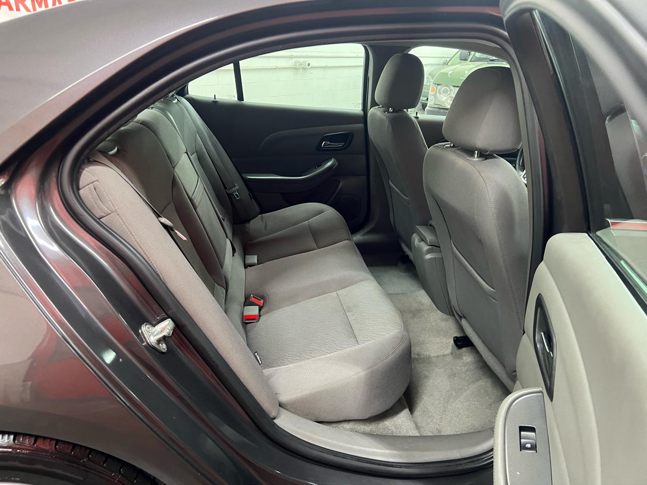 Chevrolet Malibu LS 2013