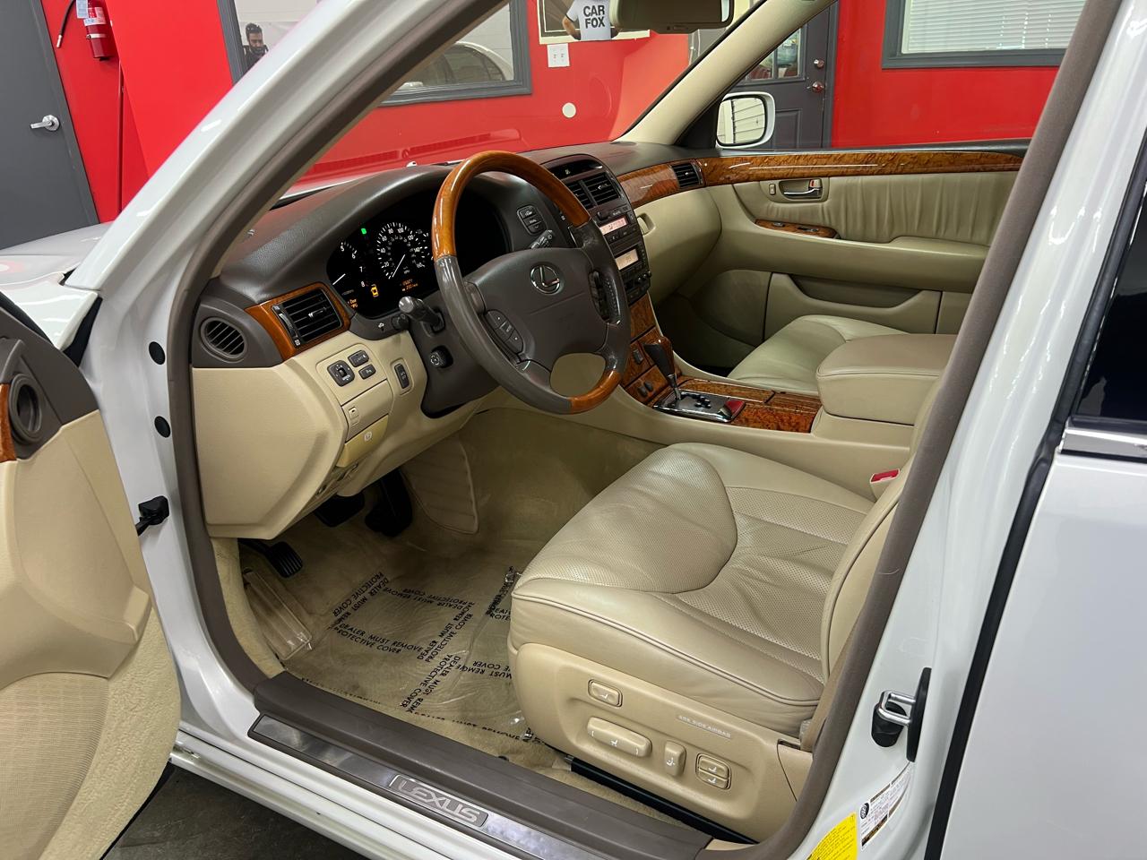 Lexus LS 430 Sedan 2005