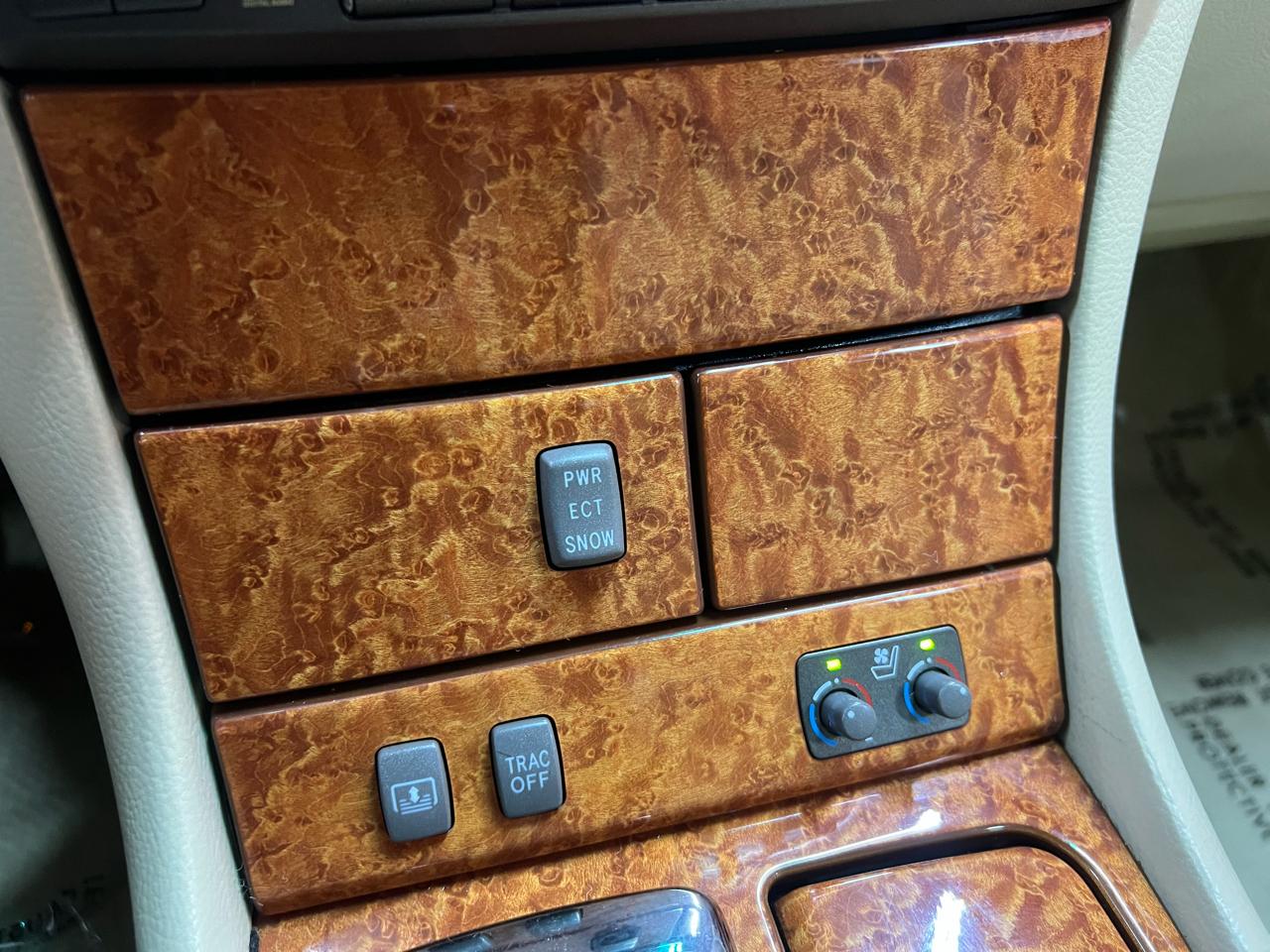 Lexus LS 430 Sedan 2005