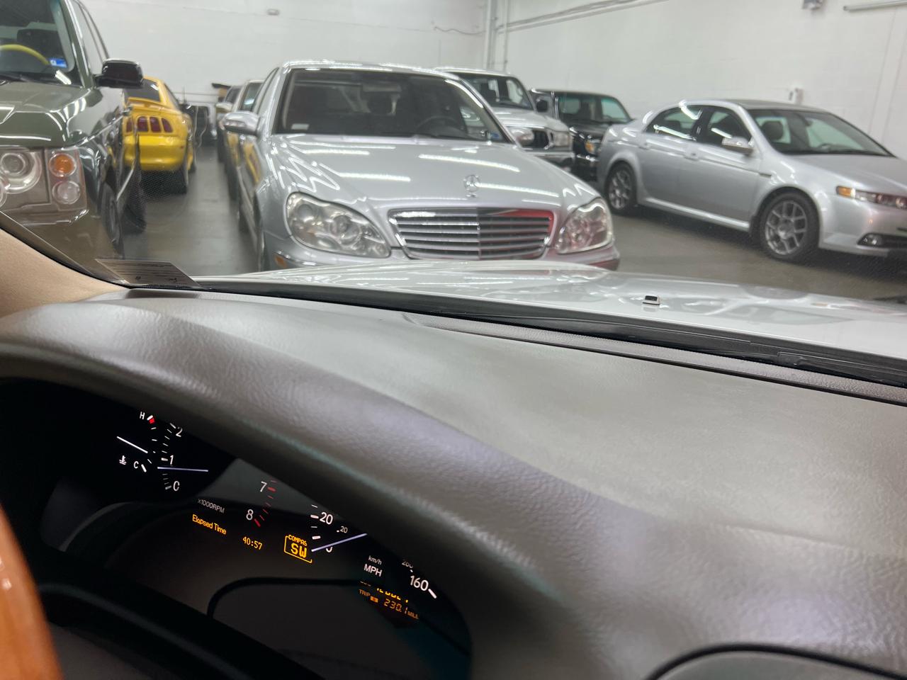 Lexus LS 430 Sedan 2005