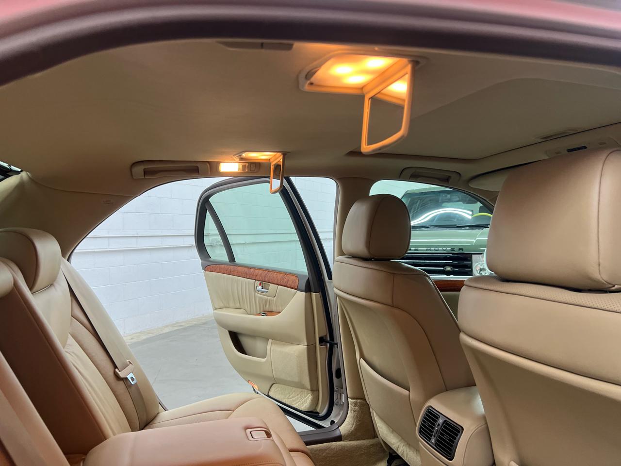 Lexus LS 430 Sedan 2005