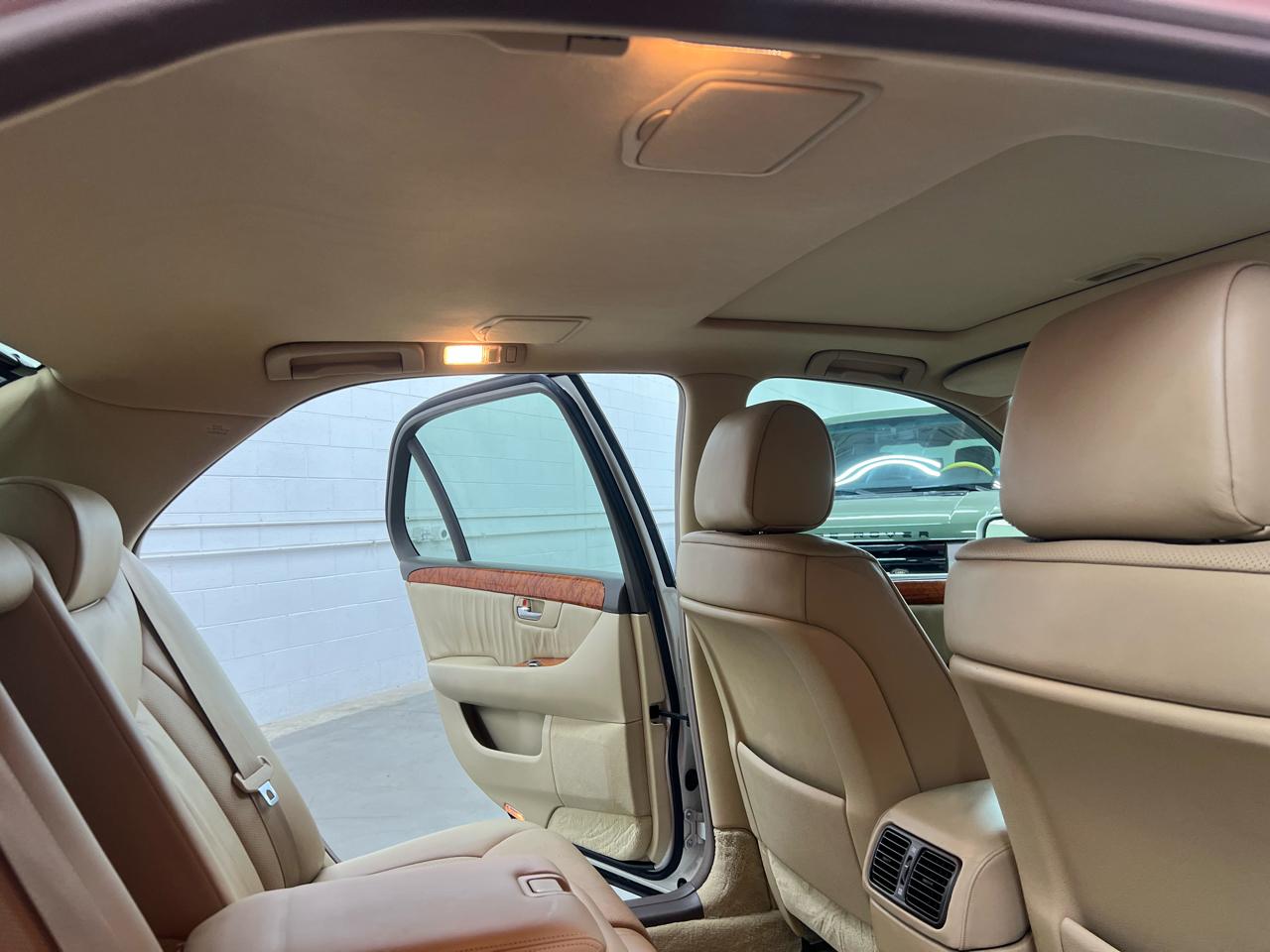 Lexus LS 430 Sedan 2005