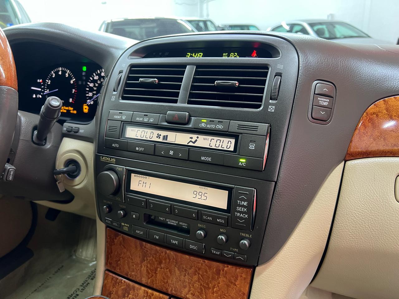 Lexus LS 430 Sedan 2005