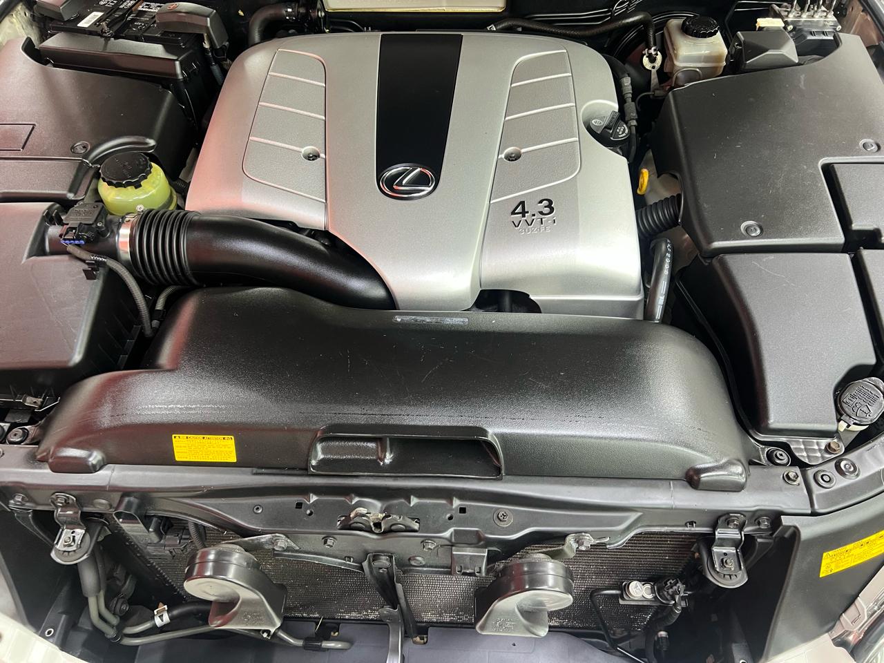 Lexus LS 430 Sedan 2005