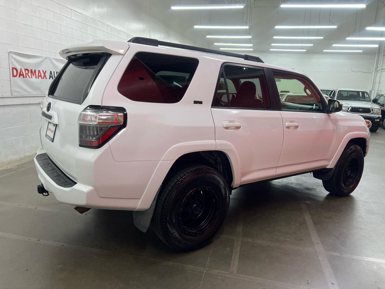 Toyota 4Runner SR5 4WD 2016