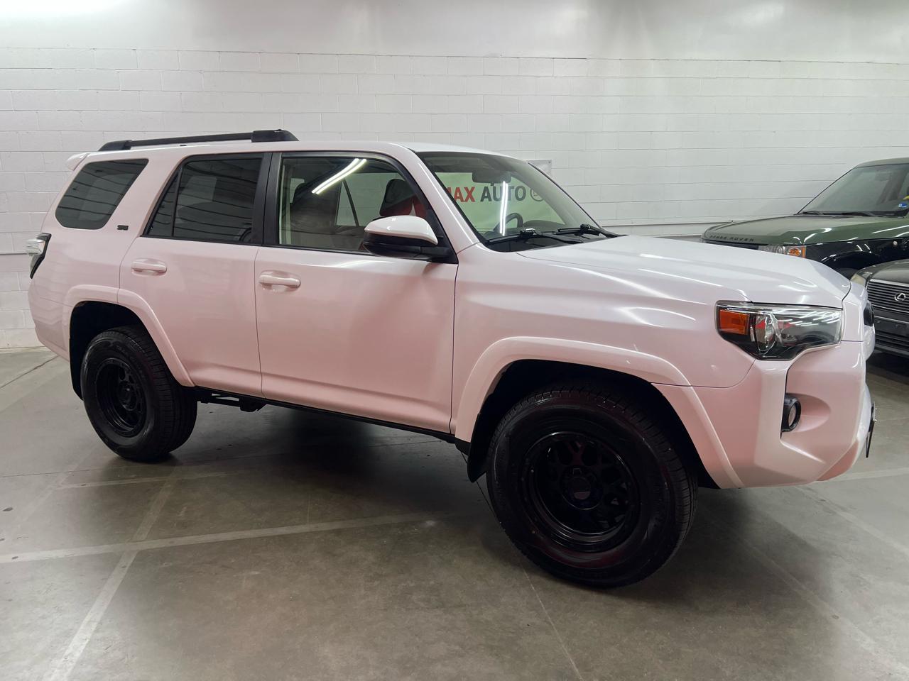 Toyota 4Runner SR5 4WD 2016