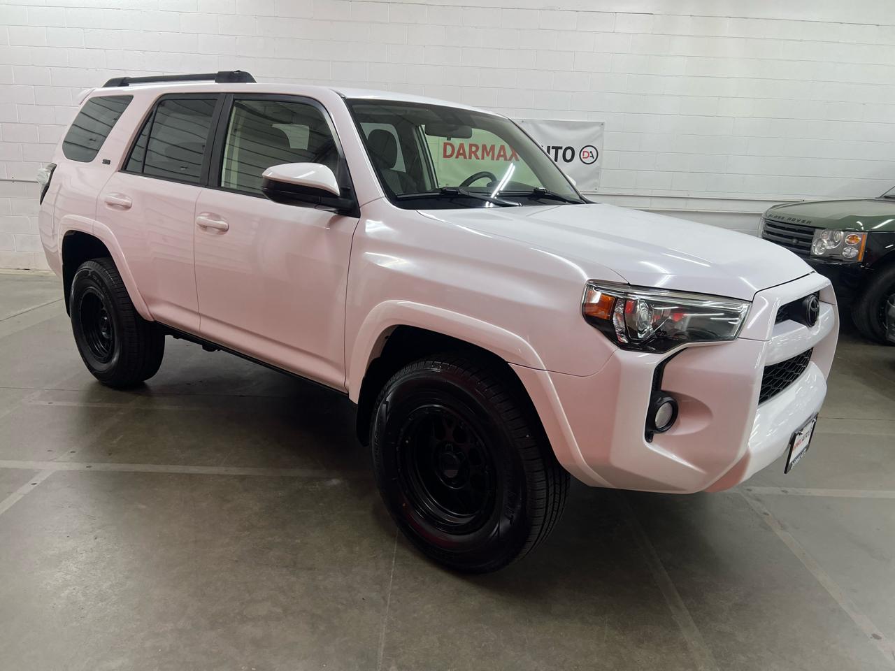 Toyota 4Runner SR5 4WD 2016