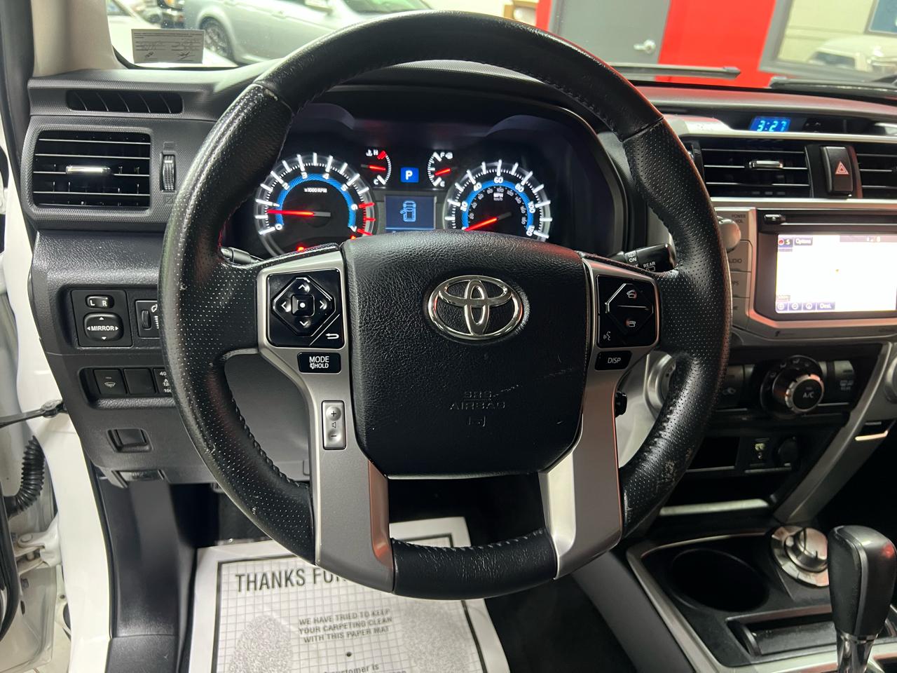 Toyota 4Runner SR5 4WD 2016