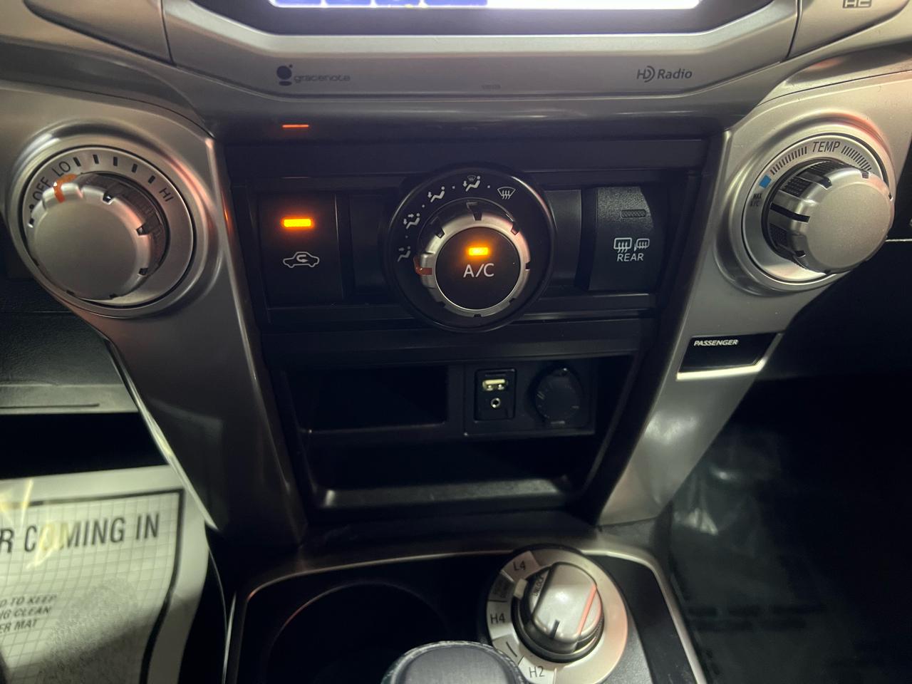 Toyota 4Runner SR5 4WD 2016