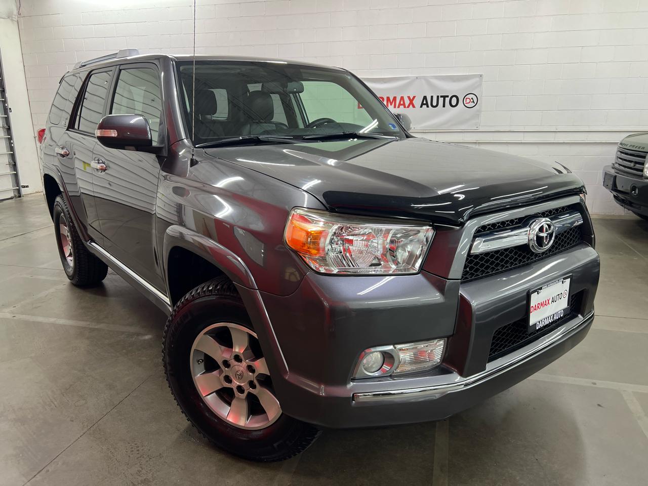 Toyota 4Runner SR5 4WD 2011