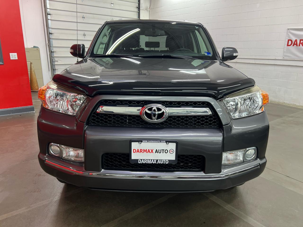 Toyota 4Runner SR5 4WD 2011